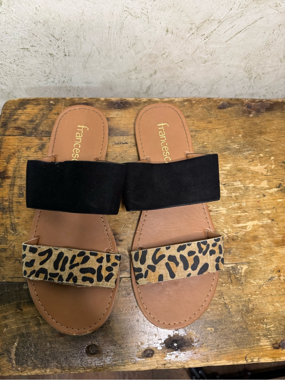 Francesca's Collections Black & Leopard Slide Sandals
